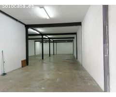ALQUILER DE NAVE EN CATARROJA DE DOS PLANTAS 616 M2 CONSTRUIDOS
