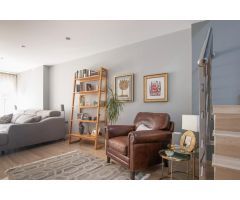CASA CON ENCANTO MODERNA Y EN PLENO CASCO ANTIGUO