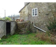 CASA DE PIEDRA CON FINCA SEGREGABLE ZONA TRASMONTE, AMES