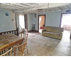 CASA DE PIEDRA CON ALPENDRE Y ALMACEN EN ZONA DE ONS, BRION