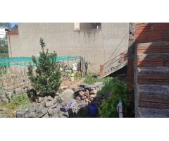 TERRENY IDEAL PER CONSTRUIR EN EL CENTRE DEL POBLE