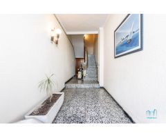 CASA EN CREU ALTA CON LOCAL DE 189M2 MAS VIVIENDA DE 150M2 CON TERRAZA A PIE DE COMEDOR- OCASIÓN