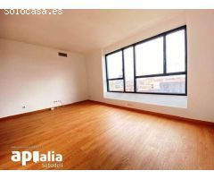 Vive frente al Parc Catalunya: luz, vistas y comodidad en cada rincón