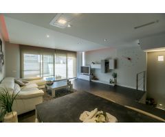 Vivienda de lujo en Creu Alta con piscina, ascensor y jardín privado
