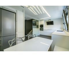 Vivienda de lujo en Creu Alta con piscina, ascensor y jardín privado