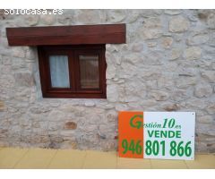Oportunidad!!! Vende Casa De Piedra con Terreno En Torres De Medina.