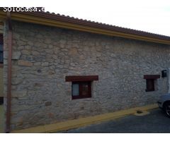 Oportunidad!!! Vende Casa De Piedra con Terreno En Torres De Medina.