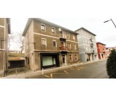 Venta local comercial en Aranguren