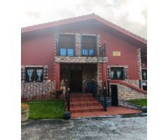Se Vende Chalet con Terreno en Valle de Mena.