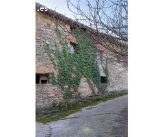 Se Vende  Caserío  en Valle de Mena