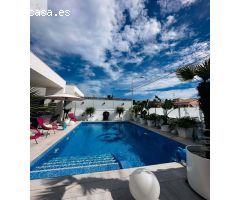 Descubre esta lujosa propiedad en la Siesta, Alicante, Torrevieja
