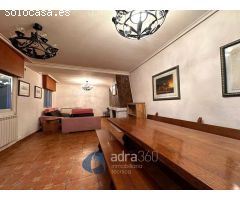 Chalet en Venta en Lardero, La Rioja