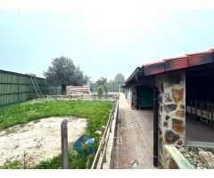 Chalet en Venta en Lardero, La Rioja