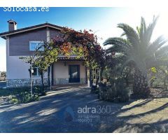 Chalet en Venta en Lardero, La Rioja