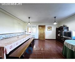 Chalet en Venta en Lardero, La Rioja
