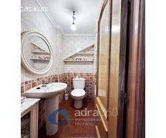 Chalet en Venta en Lardero, La Rioja