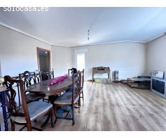 Chalet en Venta en Lardero, La Rioja