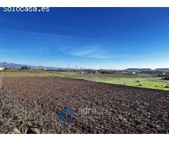 Chalet en Venta en Lardero, La Rioja