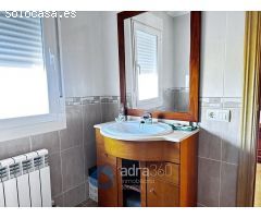 Chalet en Venta en Lardero, La Rioja