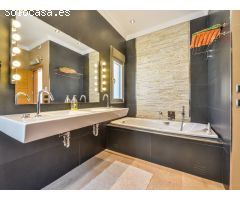 Villa de Lujo en Venta en Benissa, Alicante