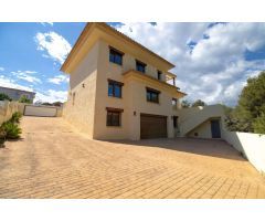 Chalet en Venta en Calpe / Calp, Alicante