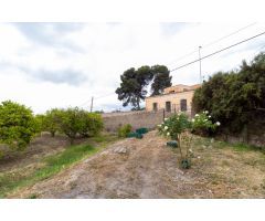 ¡Oportunidad única en Rioja, Almería!