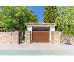 CHALET EN LA ZON DE EL CAMPITO, CHICLANA