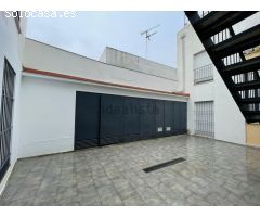 Piso en Venta en Sanlúcar la Mayor, Sevilla