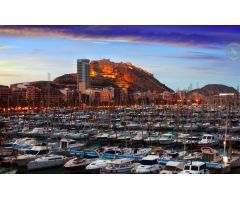 Villa de Lujo en Venta en Monforte del Cid, Alicante