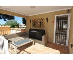 Chalet en Venta en Torrevieja, Alicante