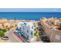 Villa de Lujo en Venta en Torrevieja, Alicante