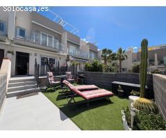 Terraced Houses en Venta en Torrevieja, Alicante