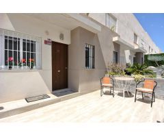 Terraced Houses en Venta en Torrevieja, Alicante