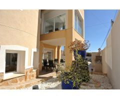 Chalet en Venta en San Miguel de Salinas, Alicante