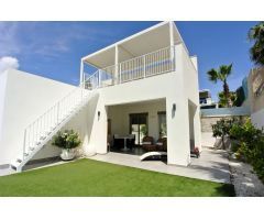 Villa de Lujo en Venta en San Fulgencio, Alicante