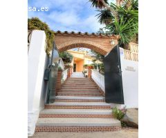 Gran Exclusiva!! Precioso chalet a tan solo 100 metros de la playa de Benajarafe