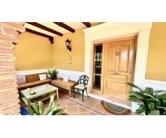 VILLA FAMILIAR CON PARCELA DE 2000 M2