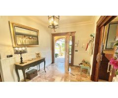VILLA FAMILIAR CON PARCELA DE 2000 M2