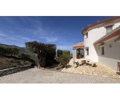 Casa de campo en venta en Casarabonela
