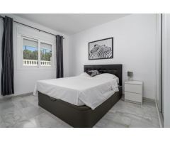 Impresionante villa moderna con acceso privado a la playa en Mijas