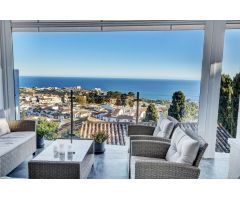 Casa en zona privilegiada en Benalmadena Pueblo con vistas, parking, jardin y piscina