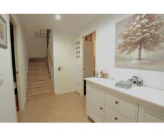 PRECIOSO CHALET ADOSADO EN ZONA HIPÓDROMO MÍJAS !!