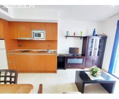 1 dormitorio con garaje a 150 metros de la playa y CON LICENCIA TURISTICA