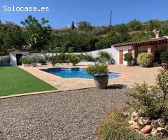 Esta finca rustica te ofrece todo lo que necesitas para disfrutar de la tranquilidad del campo.