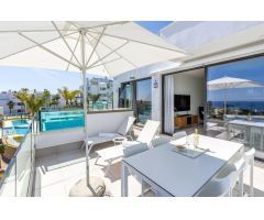 Apartamento moderno con piscina privada en Mijas Costa
