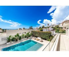 Exquisita villa moderna en Elviria, Marbella