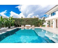 Exquisita villa moderna en Elviria, Marbella