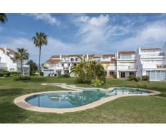 Casa adosada Estepona Este, Estepona
