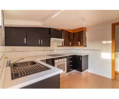 ÁTICO DÚPLEX CON DOS DORMITORIOS, DOS BAÑOS Y AMPLIA TERRAZA