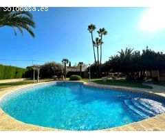 Chalet en Venta en Villajoyosa, Alicante